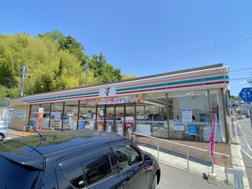 セブンイレブン 三日市町駅前店の画像1