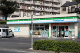 ファミリーマート　津田山駅北店