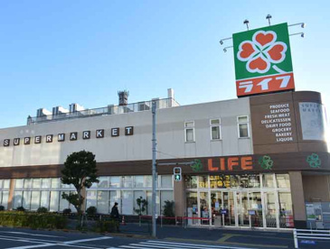 ライフ 六町駅前店の画像1