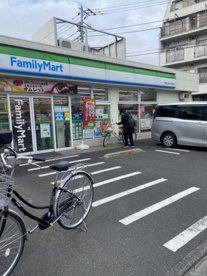 ファミリーマート 練馬大泉小学校北店の画像1