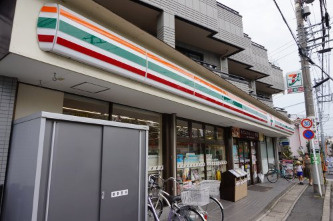 セブンイレブン 川崎木月伊勢町店 の画像