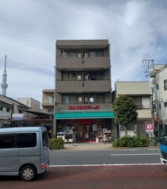 まいばすけっと小村井駅前店の画像1