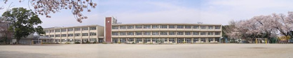 久留馬小学校の画像1