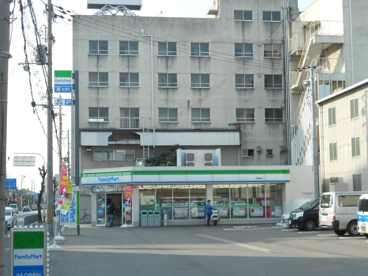 ファミリーマート門真柳町店の画像1