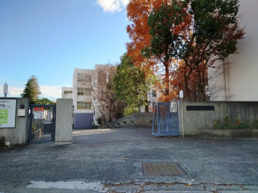 箕面市立 第一中学校の画像1
