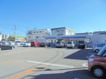 ローソン 高知南万々店