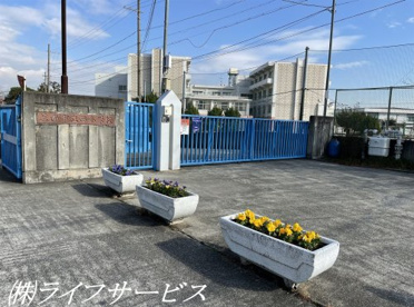 西小学校の画像1