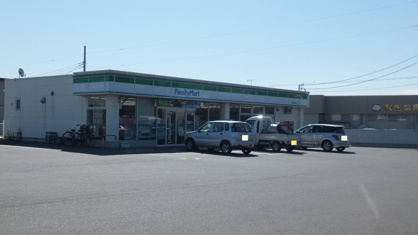 ファミリーマート東善店の画像1