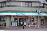 ファミリーマート かねひろ梶ケ谷店 