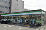 ファミリーマート　登戸郵便局西店