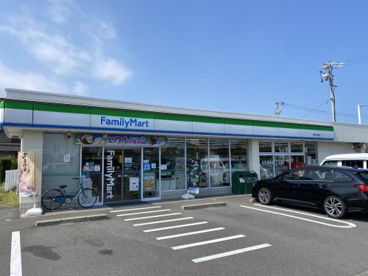 ファミリーマート 焼津中新田店の画像1