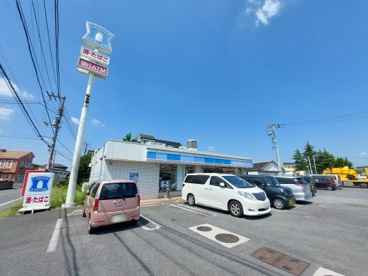 ローソン市川柏井町四丁目店の画像1