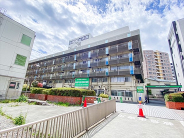 東京医療生活協同組合新渡戸記念中野総合病院の画像1