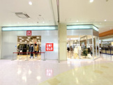 ユニクロ コムボックス光明池店