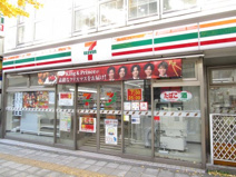 セブンイレブン 三軒茶屋駅東店