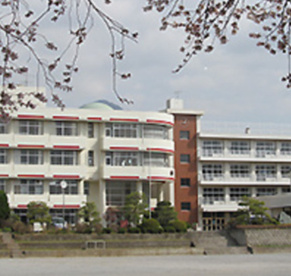秦野市立南中学校の画像1