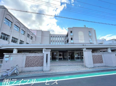 宝塚市立仁川小学校の画像1
