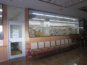 西東京市保谷駅前図書館の画像2