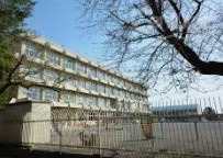 武蔵村山市立雷塚小学校の画像1