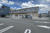 ドラッグユタカ右京梅津店