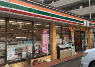 セブンイレブン 座間相武台東店の画像1