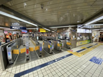 北大阪急行　千里中央駅