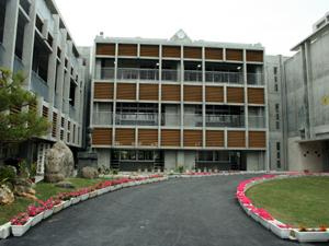 糸満市立真壁小学校の画像1