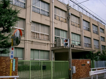 大阪市立墨江小学校の画像1