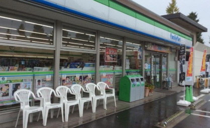 ファミリーマート 八王子千人町店の画像1