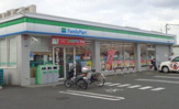 ファミリーマート 町田鶴間店