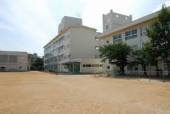 伊丹市立緑丘小学校の画像1