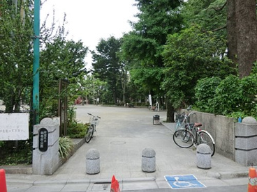 鶴巻南公園の画像1