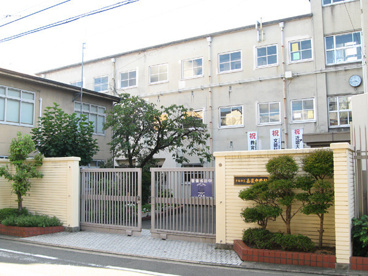 京都市立嘉楽中学校の画像1
