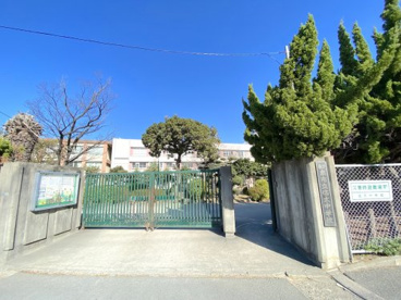 和泉市立信太中学校の画像1