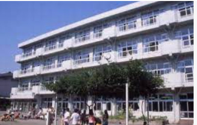 秦野市立本町小学校の画像1