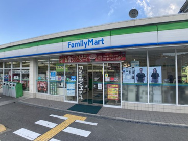 ファミリーマート 彩都西駅前店の画像2