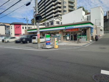 ファミリーマート 吹田千里山高塚店の画像2