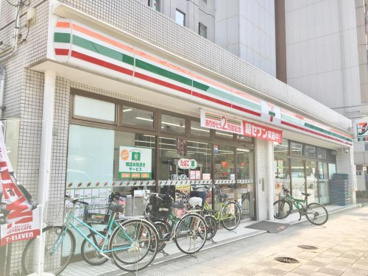 セブンイレブン 神戸西上橘通1丁目店の画像1