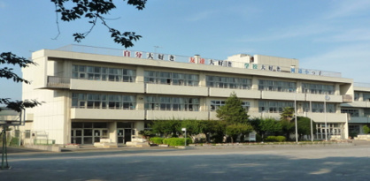 青梅市立河辺小学校の画像1