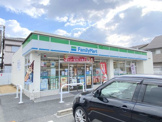 ファミリーマート 泉大津板原店