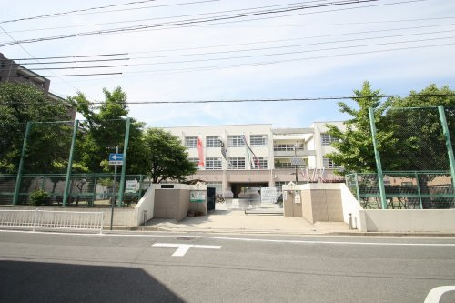 尼崎市立難波小学校の画像