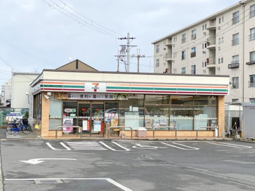 セブンイレブン 泉大津東助松町店の画像1