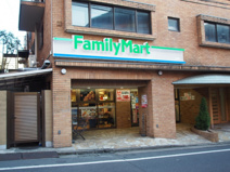 ファミリーマート上原3丁目店