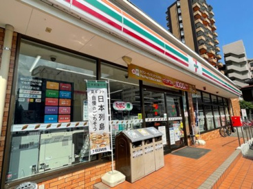 セブンイレブン　博多比恵町店の画像1
