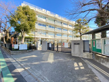 荒川区立第七峡田小学校の画像1