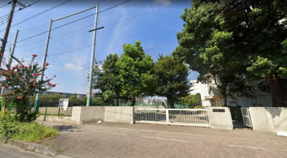 新座市立第二中学校の画像1