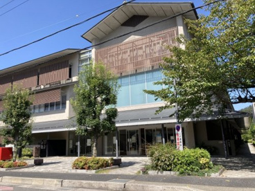 京都市左京区役所の画像2