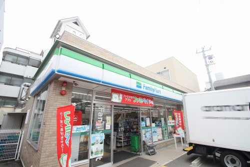 ファミリーマート 尼崎南塚口町店の画像