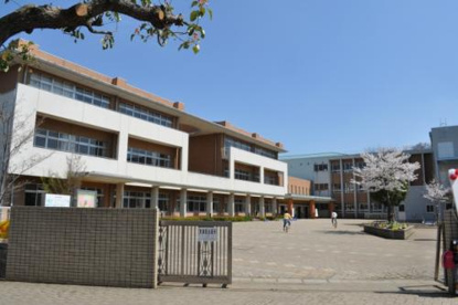 京都市立洛中小学校の画像1