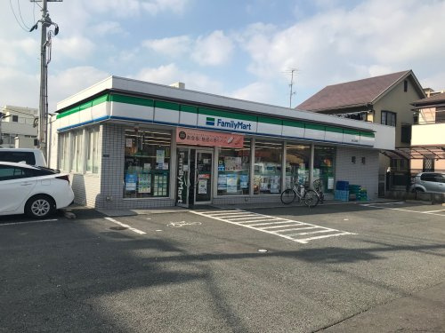 ファミリーマート 近松公園店の画像
